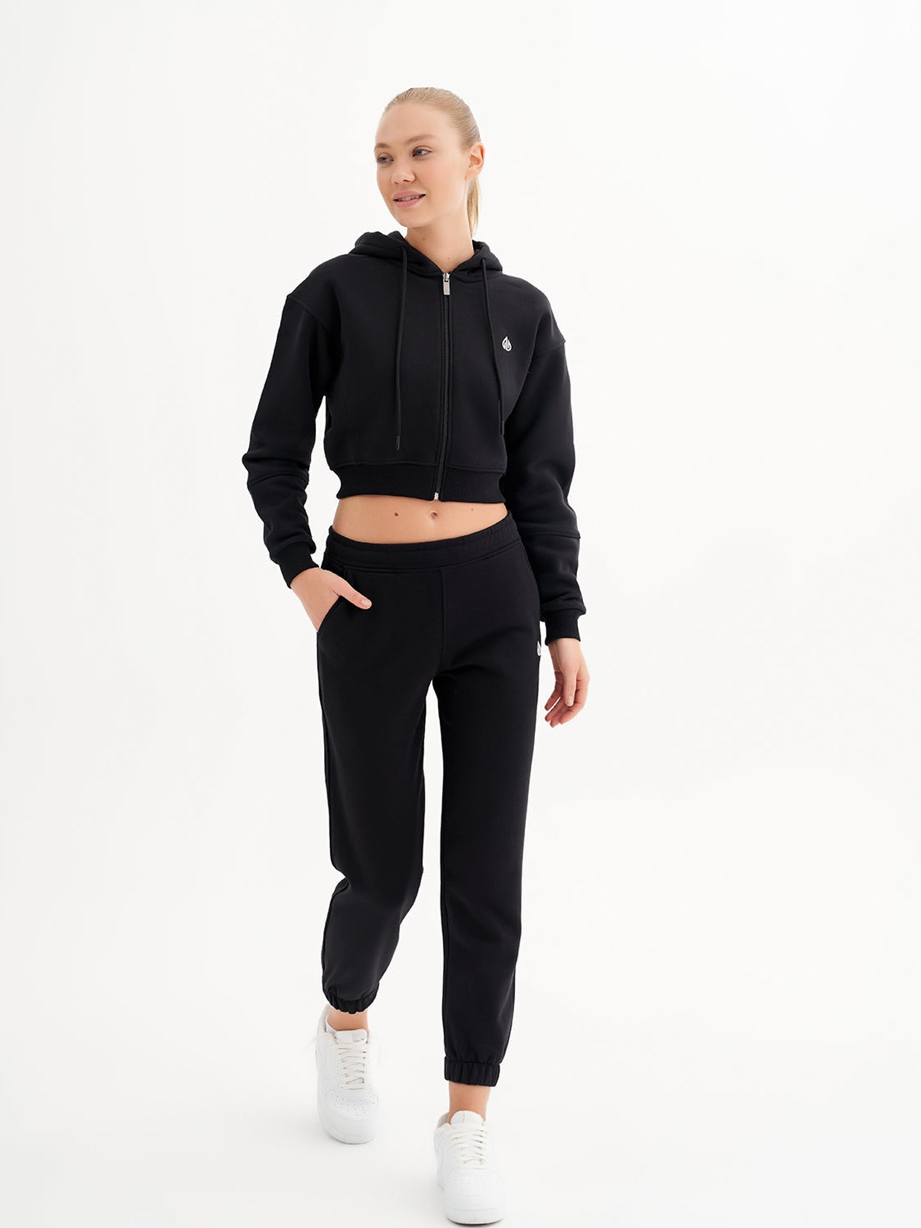 Jogger - 28