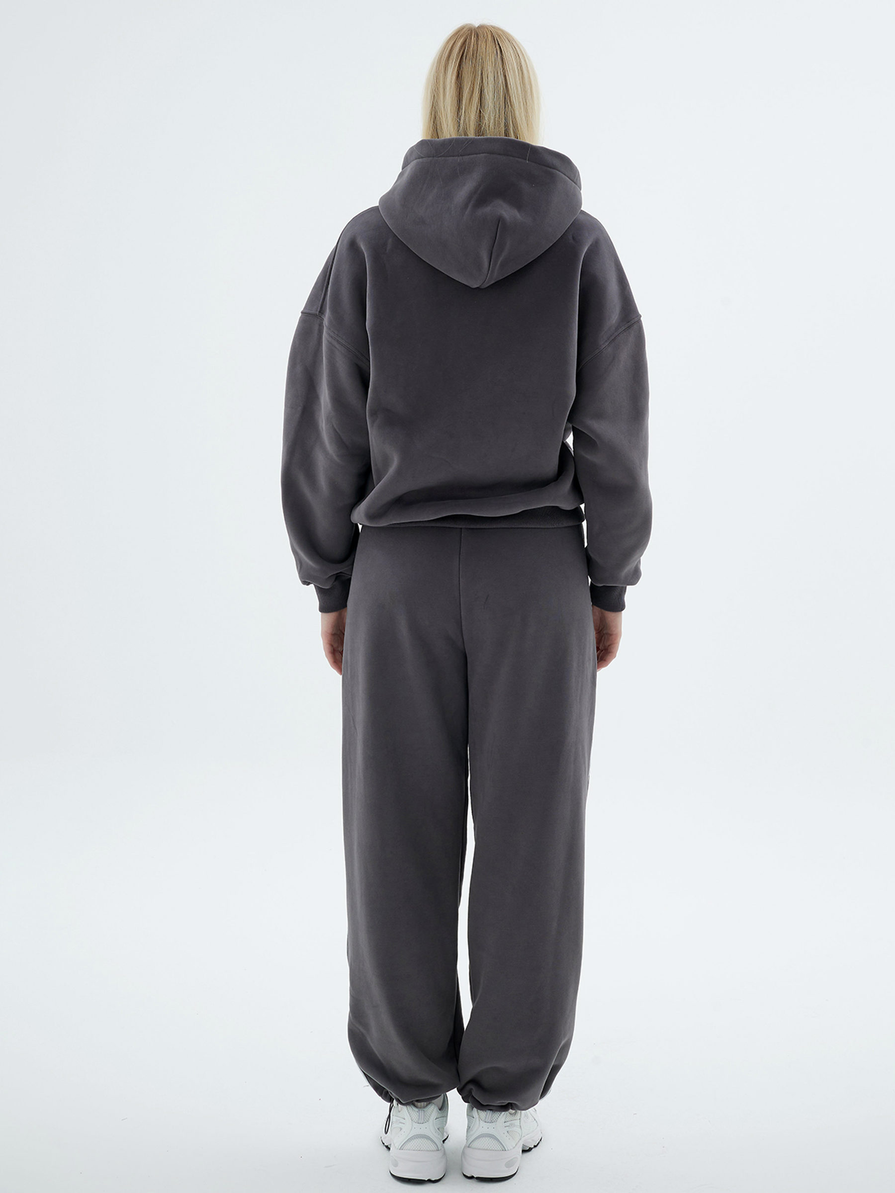 Jogger - 8