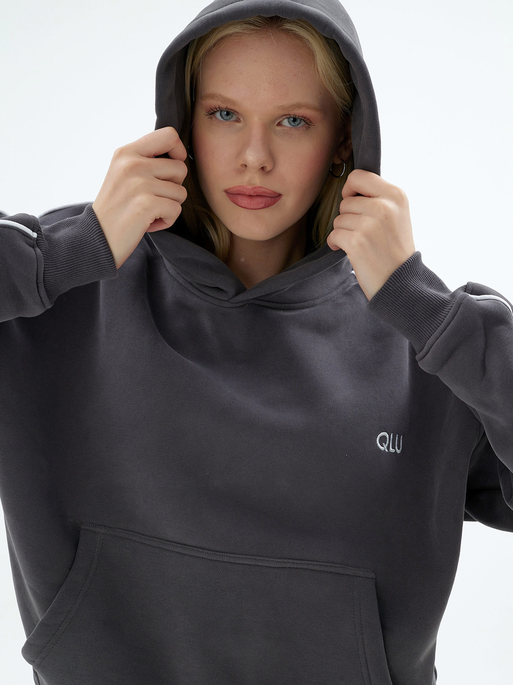 Hoodie - 9