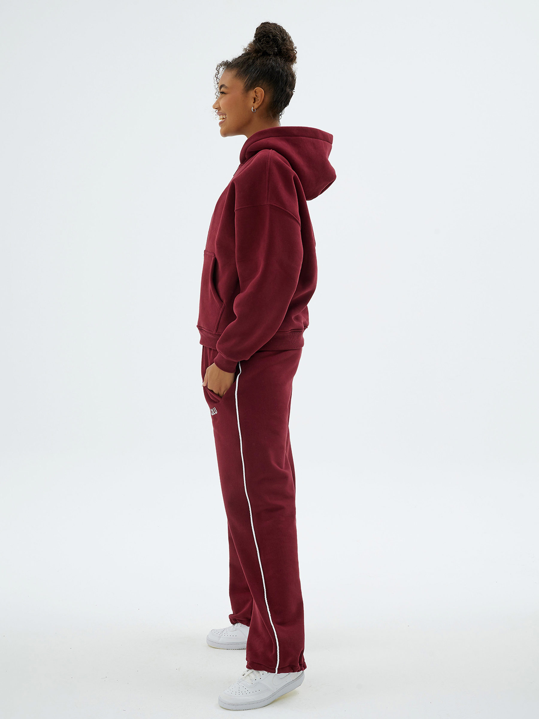 Jogger - 10
