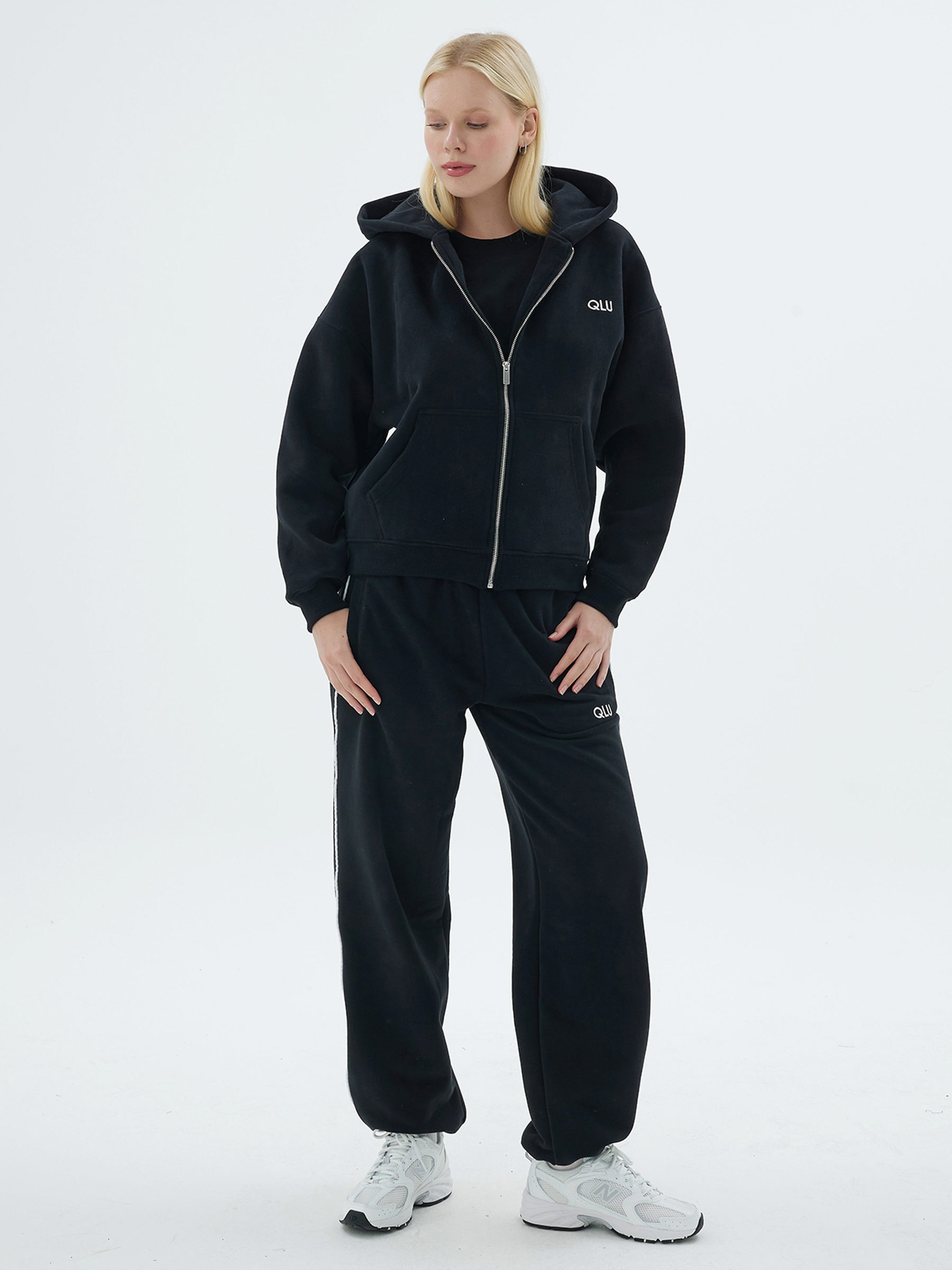 Half Zip Sweatshirt - 35