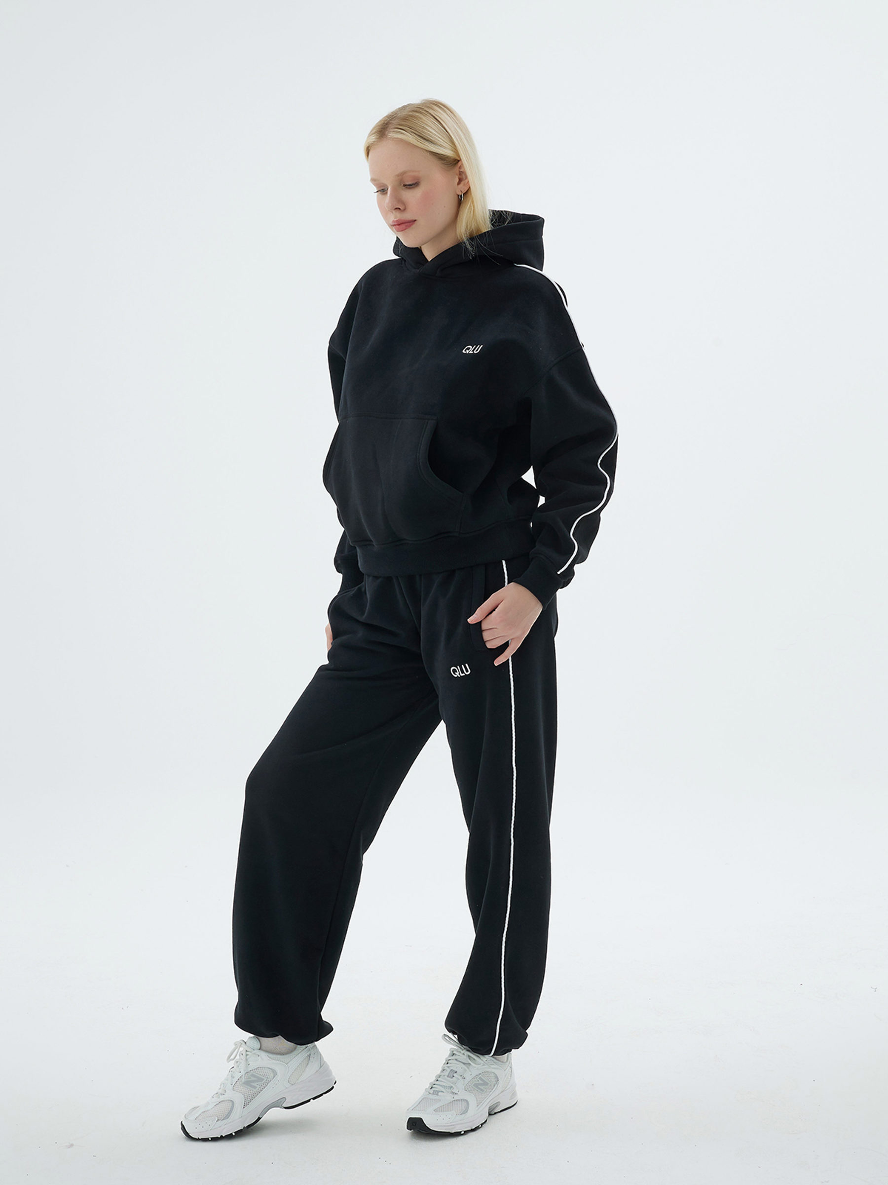 Jogger - 27