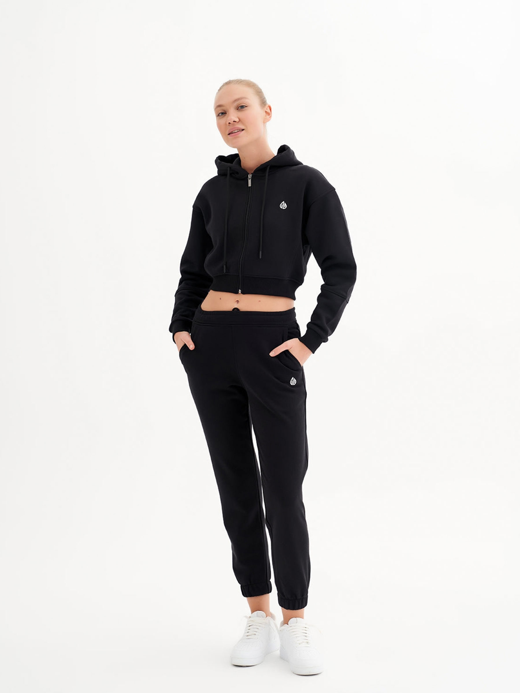 Jogger - 29