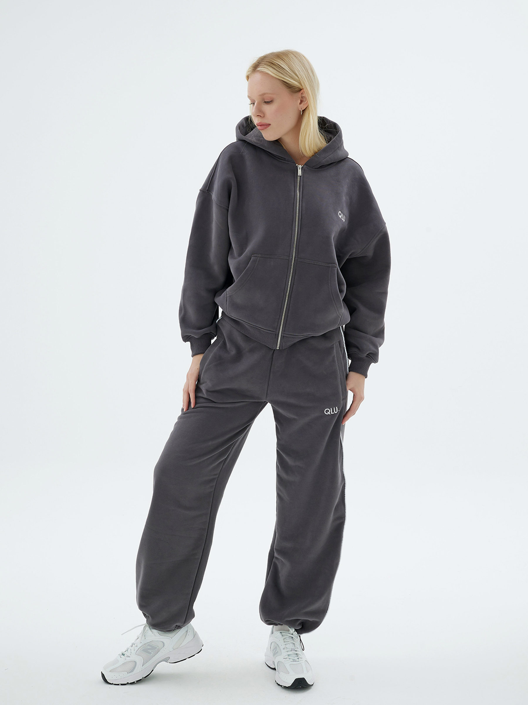 Jogger - 9